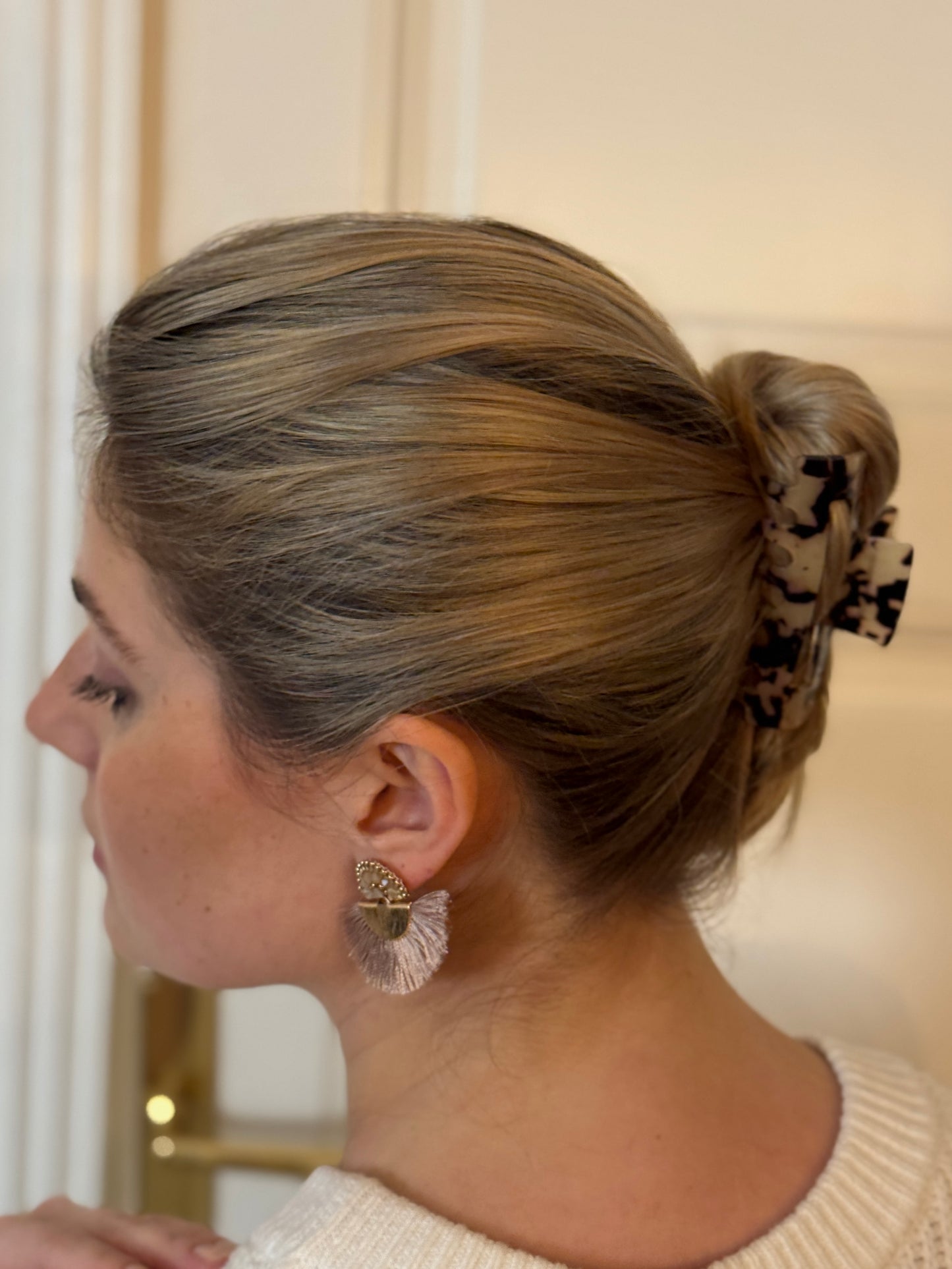 Personalisierte Haarklammer beige schwarz